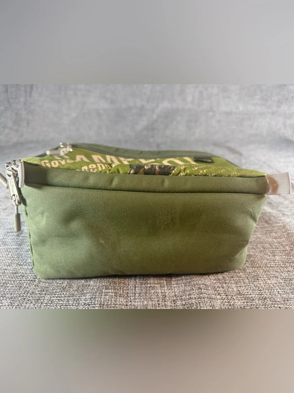 L.L. Bean Green Graphic Lunch Bag